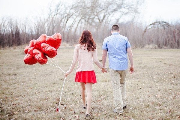 一廂情愿的愛情有必要嗎 一廂情愿的愛情要堅(jiān)持嗎 一廂情愿的愛情有必要嗎 一廂情愿的愛情要堅(jiān)持嗎