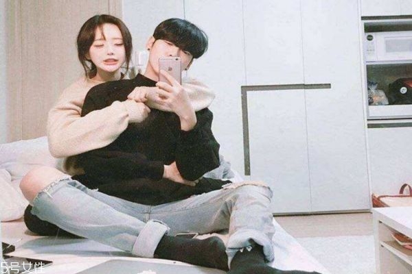 談戀愛男生不主動怎么辦 平淡期男生想法 談戀愛男生不主動怎么辦 平淡期男生想法