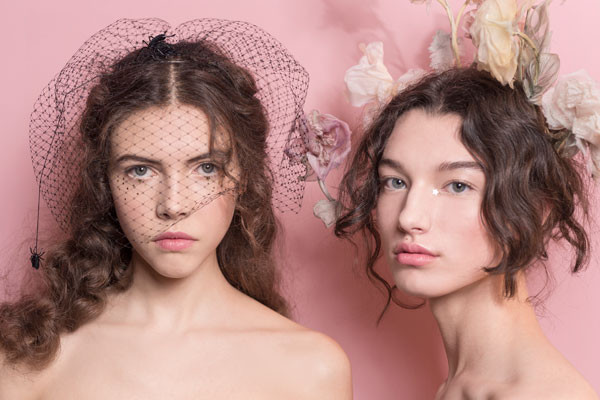 為什么化妝后顯老 化妝應(yīng)該避開(kāi)的誤區(qū)有哪些 為什么化妝后顯老 化妝應(yīng)該避開(kāi)的誤區(qū)有哪些