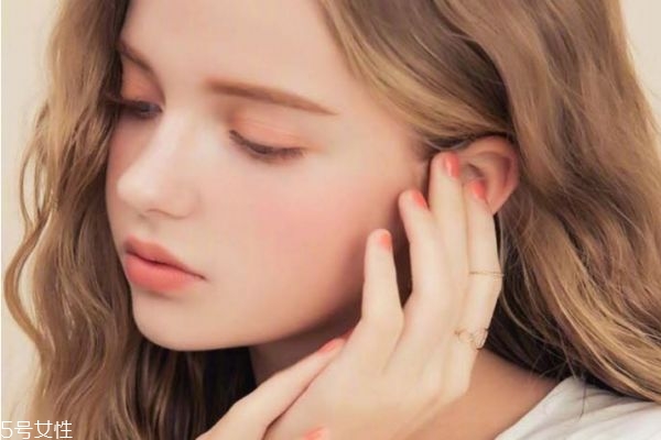 怎么算排卵期 排卵期有什么癥狀 怎么算排卵期 排卵期有什么癥狀