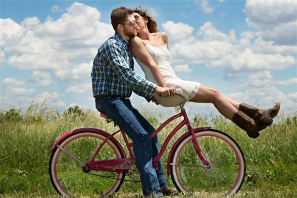 一個(gè)人在不在乎你看哪幾點(diǎn) 一個(gè)人不在乎你的表現(xiàn)有哪些 一個(gè)人在不在乎你看哪幾點(diǎn) 一個(gè)人不在乎你的表現(xiàn)有哪些