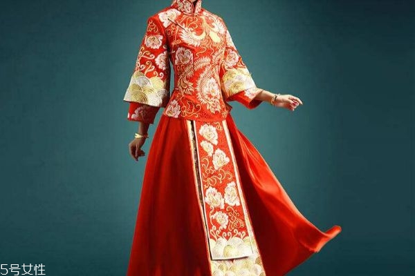 結(jié)婚穿的唐裝有什么種類呢 結(jié)婚穿唐裝有什么講究呢 結(jié)婚穿的唐裝有什么種類呢 結(jié)婚穿唐裝有什么講究呢