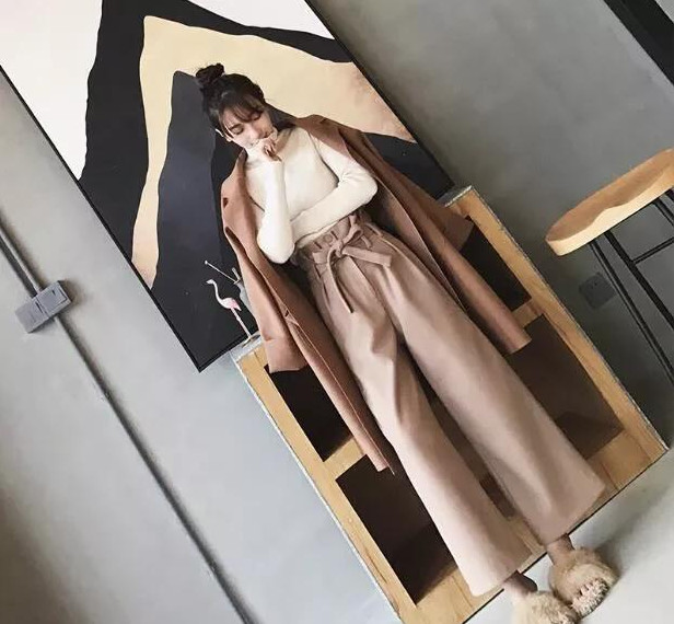 高腰花苞褲配什么上衣好看 時尚而又惹眼 高腰花苞褲配什么上衣好看 時尚而又惹眼