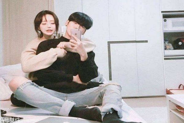 男生不主動怎么辦 讓男人主動聯(lián)系你的方法大全 男生不主動怎么辦 讓男人主動聯(lián)系你的方法大全