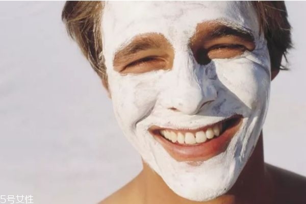 每個人都需要清潔面膜嗎 正確使用清潔面膜效果最好 每個人都需要清潔面膜嗎 正確使用清潔面膜效果最好