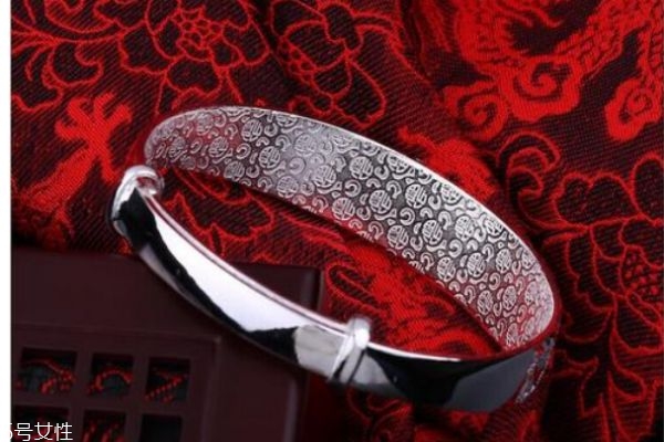 浪漫飾界是怎么樣的品牌呢 浪漫飾界是哪個國家的呢 浪漫飾界是怎么樣的品牌呢 浪漫飾界是哪個國家的呢