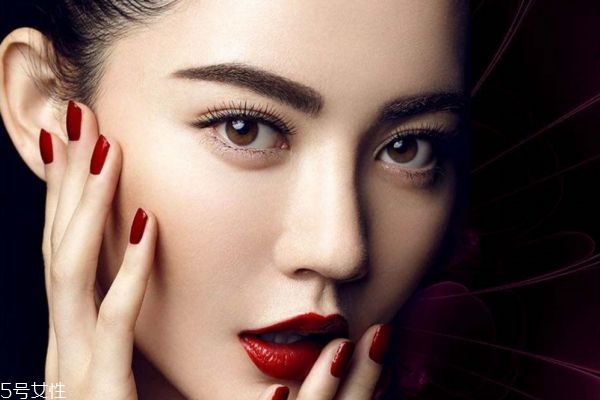 定妝的產(chǎn)品種類有哪些 哪些定妝產(chǎn)品比較好 定妝的產(chǎn)品種類有哪些 哪些定妝產(chǎn)品比較好