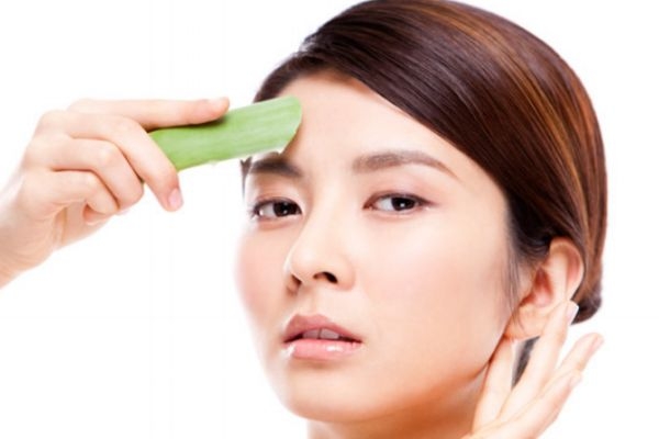 額頭長痘痘是因為什么呢 為什么額頭會長痘痘呢 額頭長痘痘是因為什么呢 為什么額頭會長痘痘呢