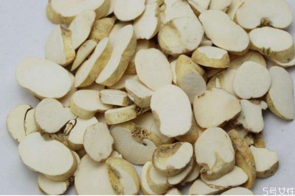 貝母的種類有什么呢 貝母有什么功效呢 貝母的種類有什么呢 貝母有什么功效呢