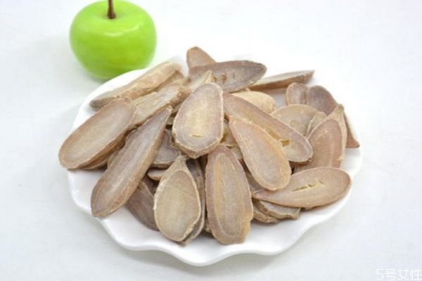 什么是廣郁金呢 廣郁金有什么作用呢 什么是廣郁金呢 廣郁金有什么作用呢