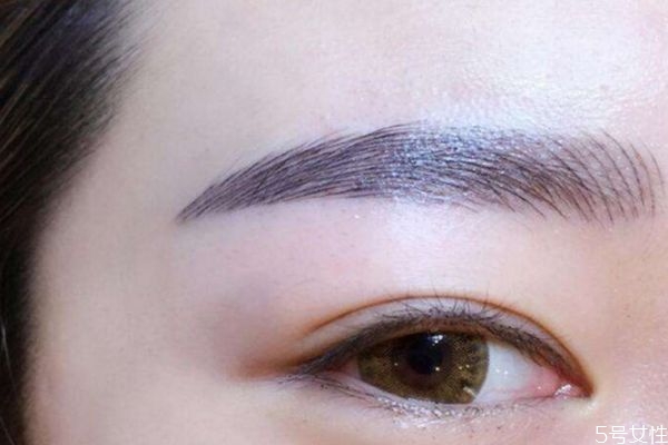 什么季節(jié)適合紋眉 紋眉恢復(fù)過(guò)程注意事項(xiàng)