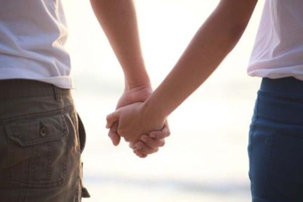 如何給男朋友制造驚喜 給男朋友制造驚喜的方法有哪些 如何給男朋友制造驚喜 給男朋友制造驚喜的方法有哪些