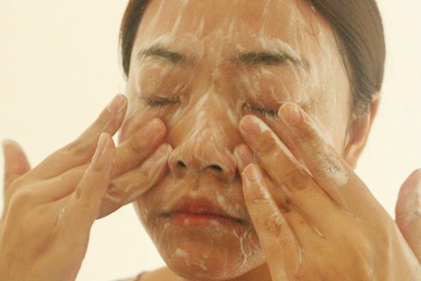 敏感肌需要去角質(zhì)嗎 適合敏感肌去角質(zhì)的產(chǎn)品推薦 敏感肌需要去角質(zhì)嗎 適合敏感肌去角質(zhì)的產(chǎn)品推薦