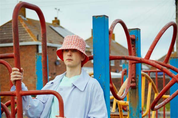 男生秋天戴什么帽子好看 男生秋天適合戴什么帽子 男生秋天戴什么帽子好看 男生秋天適合戴什么帽子