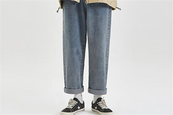 男生秋天穿什么衣服好看 男生秋天穿搭圖片 男生秋天穿什么衣服好看 男生秋天穿搭圖片