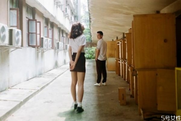 什么會引起男生吃醋 男人吃醋為什么不表現出來 什么會引起男生吃醋 男人吃醋為什么不表現出來