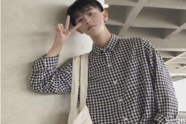 什么會引起男生吃醋 男人吃醋為什么不表現出來 什么會引起男生吃醋 男人吃醋為什么不表現出來