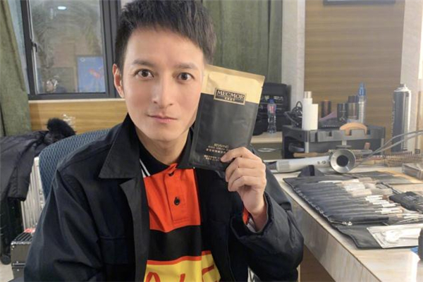 名膜壹號黑金面膜介紹 名膜壹號黑金面膜靠譜嗎 名膜壹號黑金面膜介紹 名膜壹號黑金面膜靠譜嗎