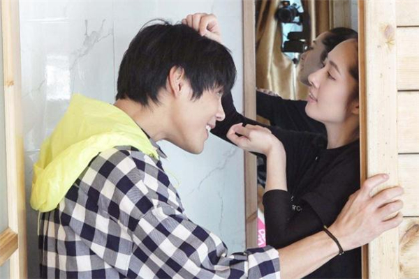 卑微的愛(ài)能換來(lái)真心嗎 卑微的愛(ài)能堅(jiān)持多久 卑微的愛(ài)能換來(lái)真心嗎 卑微的愛(ài)能堅(jiān)持多久