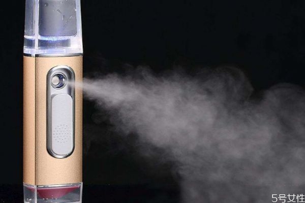 噴霧補水儀用在水乳之前還是之后 噴霧補水儀使用順序 噴霧補水儀用在水乳之前還是之后 噴霧補水儀使用順序