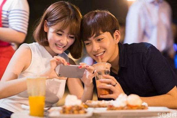 第一次約會后怎樣發(fā)展 第一次和女生約會的技巧 第一次約會后怎樣發(fā)展 第一次和女生約會的技巧