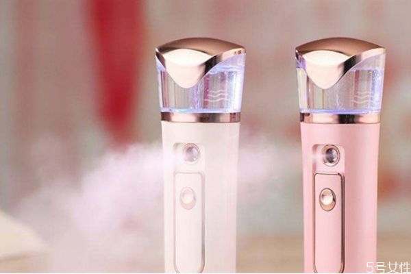 噴霧補(bǔ)水儀為什么水霧變小了 噴霧補(bǔ)水儀什么時(shí)候用最好 噴霧補(bǔ)水儀為什么水霧變小了 噴霧補(bǔ)水儀什么時(shí)候用最好