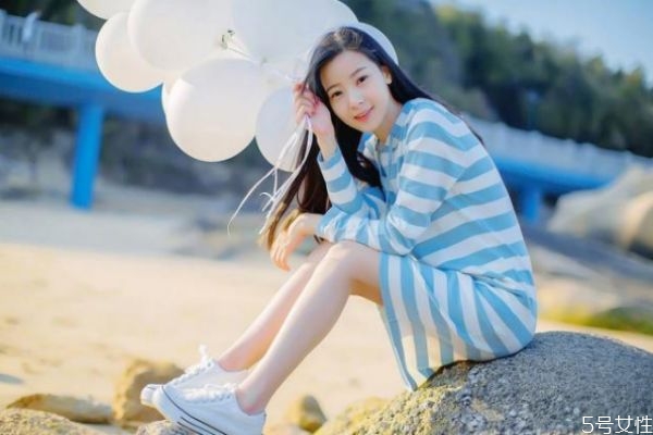 女生跟你說晚安的真正含義 晚安和好夢(mèng)哪個(gè)更曖昧 女生跟你說晚安的真正含義 晚安和好夢(mèng)哪個(gè)更曖昧