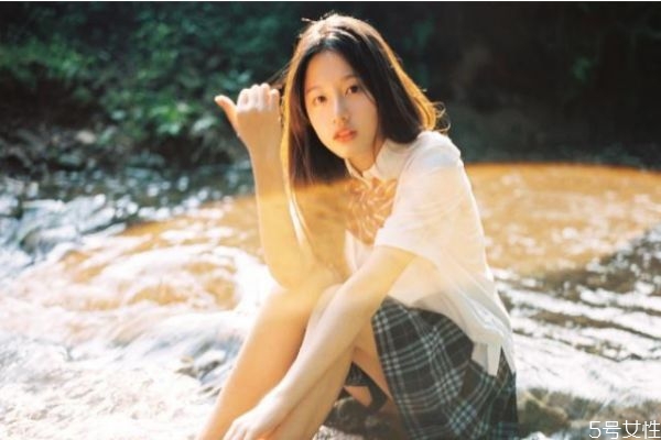 女生跟你說晚安的真正含義 晚安和好夢(mèng)哪個(gè)更曖昧 女生跟你說晚安的真正含義 晚安和好夢(mèng)哪個(gè)更曖昧