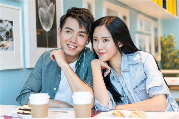 和喜歡的人做朋友是什么感覺 怎么才能和喜歡的人做朋友 和喜歡的人做朋友是什么感覺 怎么才能和喜歡的人做朋友