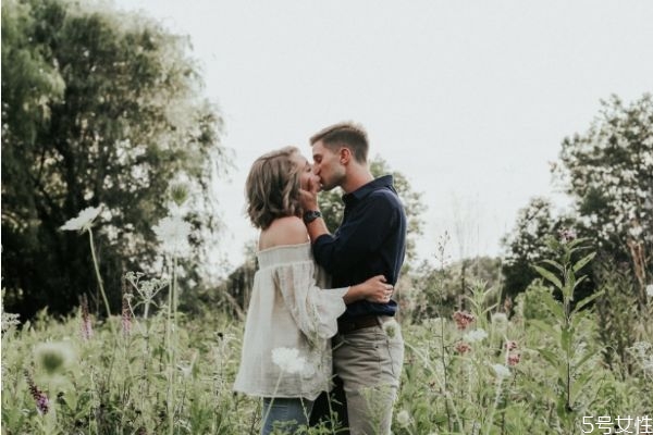 好男人怎么培養(yǎng)出來的 什么樣的女人能培養(yǎng)出好男人 好男人怎么培養(yǎng)出來的 什么樣的女人能培養(yǎng)出好男人