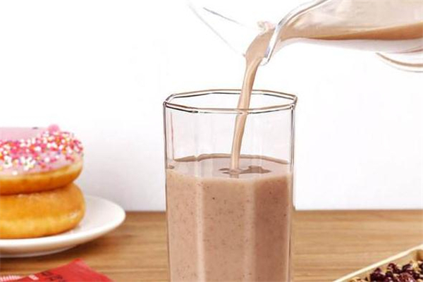 紅豆豆?jié){的做法 紅豆配什么打豆?jié){好喝 紅豆豆?jié){的做法 紅豆配什么打豆?jié){好喝