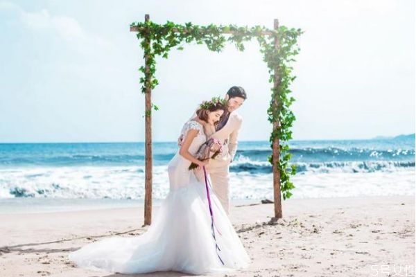 二婚女人怎樣做才能幸福 三種二婚女人婚后難幸福 二婚女人怎樣做才能幸福 三種二婚女人婚后難幸福