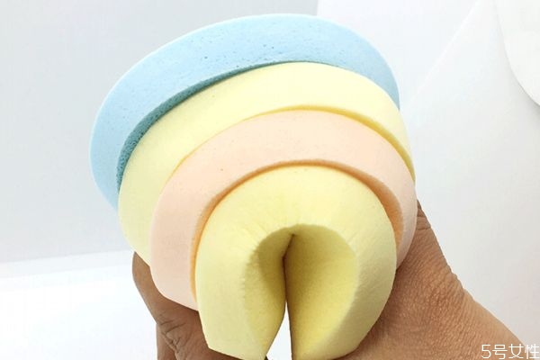 臉撲有什么作用呢 一般臉撲的材質(zhì)是什么呢 臉撲有什么作用呢 一般臉撲的材質(zhì)是什么呢