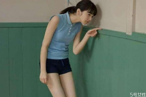 分手后要不要再聯(lián)系 分手后總是想找對(duì)方怎么辦 分手后要不要再聯(lián)系 分手后總是想找對(duì)方怎么辦