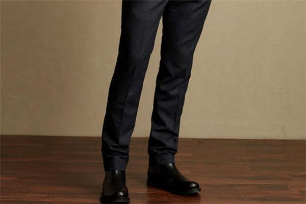 矮個子男生穿什么顯高 矮個子男生穿搭推薦 矮個子男生穿什么顯高 矮個子男生穿搭推薦