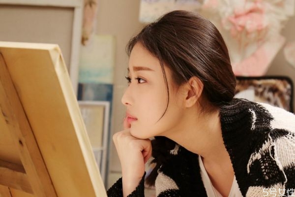 女生剛分手會談戀愛嗎 女生分手后多久可以追 女生剛分手會談戀愛嗎 女生分手后多久可以追