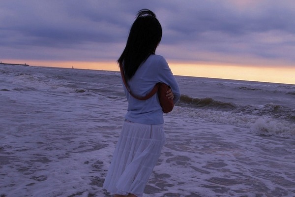 男生更注重女生身材還是臉 男生第一眼看女生哪里 男生更注重女生身材還是臉 男生第一眼看女生哪里