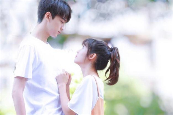 如何吸引喜歡的人注意 怎么樣吸引喜歡的人注意我 如何吸引喜歡的人注意 怎么樣吸引喜歡的人注意我