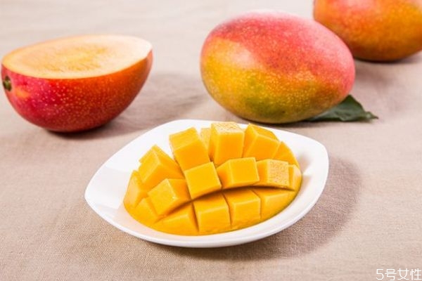 吃芒果為什么會(huì)過敏呢 造成芒果過敏的原因有什么呢 吃芒果為什么會(huì)過敏呢 造成芒果過敏的原因有什么呢