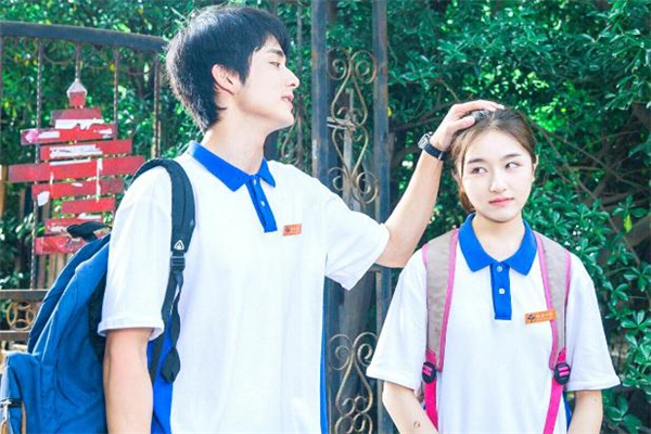 當(dāng)眾表白被拒絕怎么辦 被女生當(dāng)眾拒絕怎么緩解尷尬 當(dāng)眾表白被拒絕怎么辦 被女生當(dāng)眾拒絕怎么緩解尷尬