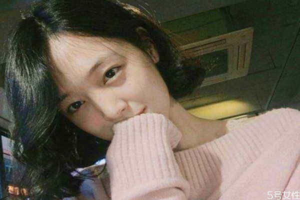 相親見(jiàn)面后多久聯(lián)系是正常的 第一次見(jiàn)面后多久聯(lián)系 相親見(jiàn)面后多久聯(lián)系是正常的 第一次見(jiàn)面后多久聯(lián)系