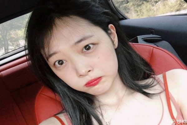 女生容易生氣怎么辦 女生為什么容易生氣 女生容易生氣怎么辦 女生為什么容易生氣