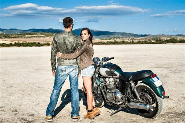 真愛和物質(zhì)哪個更重要 真愛和物質(zhì)該怎么選擇 真愛和物質(zhì)哪個更重要 真愛和物質(zhì)該怎么選擇