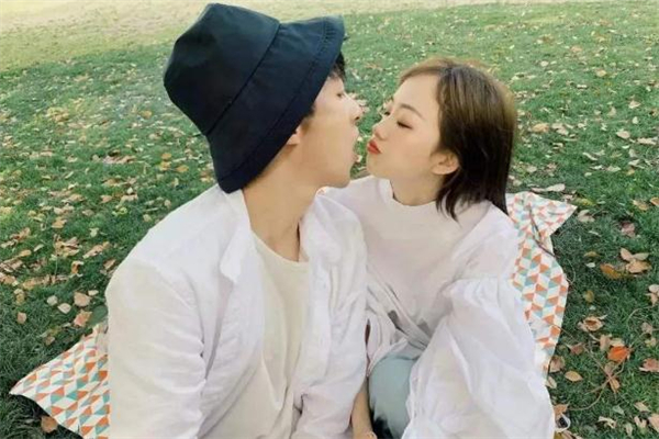 忘不掉前任算精神出軌嗎 對(duì)前任念念不忘算精神出軌嗎 忘不掉前任算精神出軌嗎 對(duì)前任念念不忘算精神出軌嗎