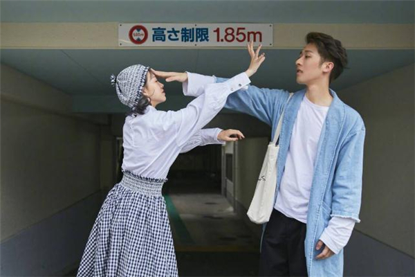 情侶同居該不該告知父母 情侶同居要告訴家長(zhǎng)嗎