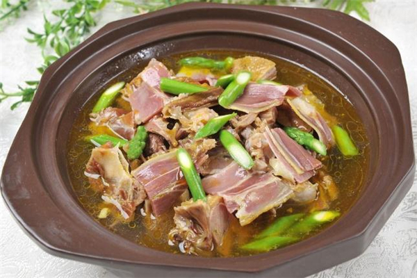 金華火腿切不動(dòng)怎么辦 金華火腿切開了怎么保存 金華火腿切不動(dòng)怎么辦 金華火腿切開了怎么保存