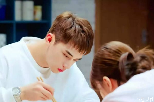 相親失敗要不要刪微信 刪除相親對象禮貌嗎 相親失敗要不要刪微信 刪除相親對象禮貌嗎