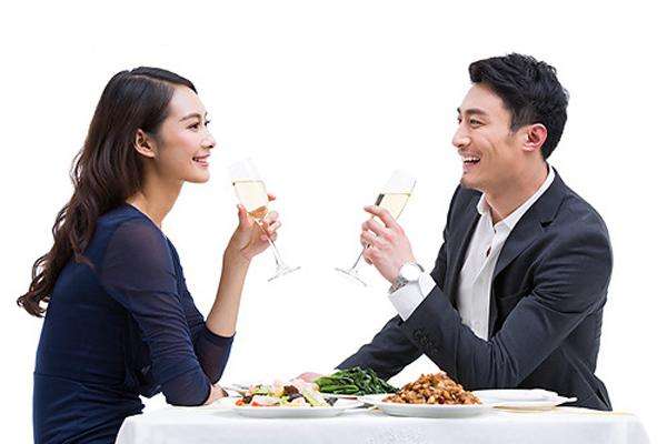 相親后需要頻繁聯(lián)系嗎 相親后怎么問(wèn)對(duì)方的想法 相親后需要頻繁聯(lián)系嗎 相親后怎么問(wèn)對(duì)方的想法