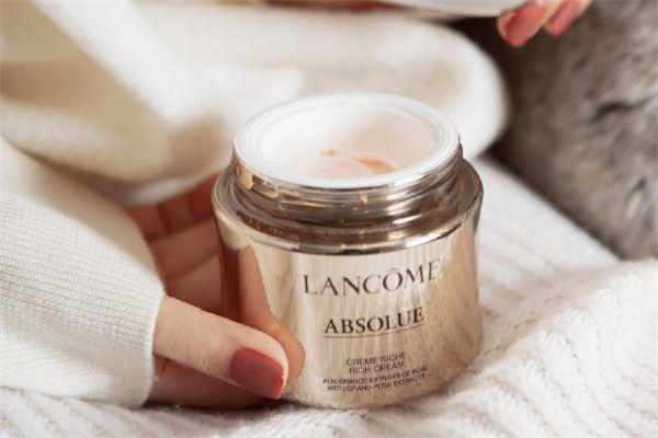 蘭蔻菁純面霜和海藍(lán)之謎面霜哪個好用-使用方法 蘭蔻菁純面霜和海藍(lán)之謎面霜哪個好用-使用方法