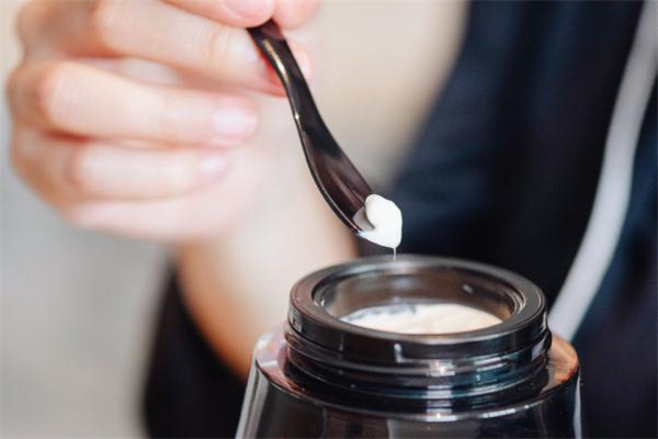 阿瑪尼黑鑰匙面霜成分 阿瑪尼黑鑰匙面霜需要乳化嗎 阿瑪尼黑鑰匙面霜成分 阿瑪尼黑鑰匙面霜需要乳化嗎